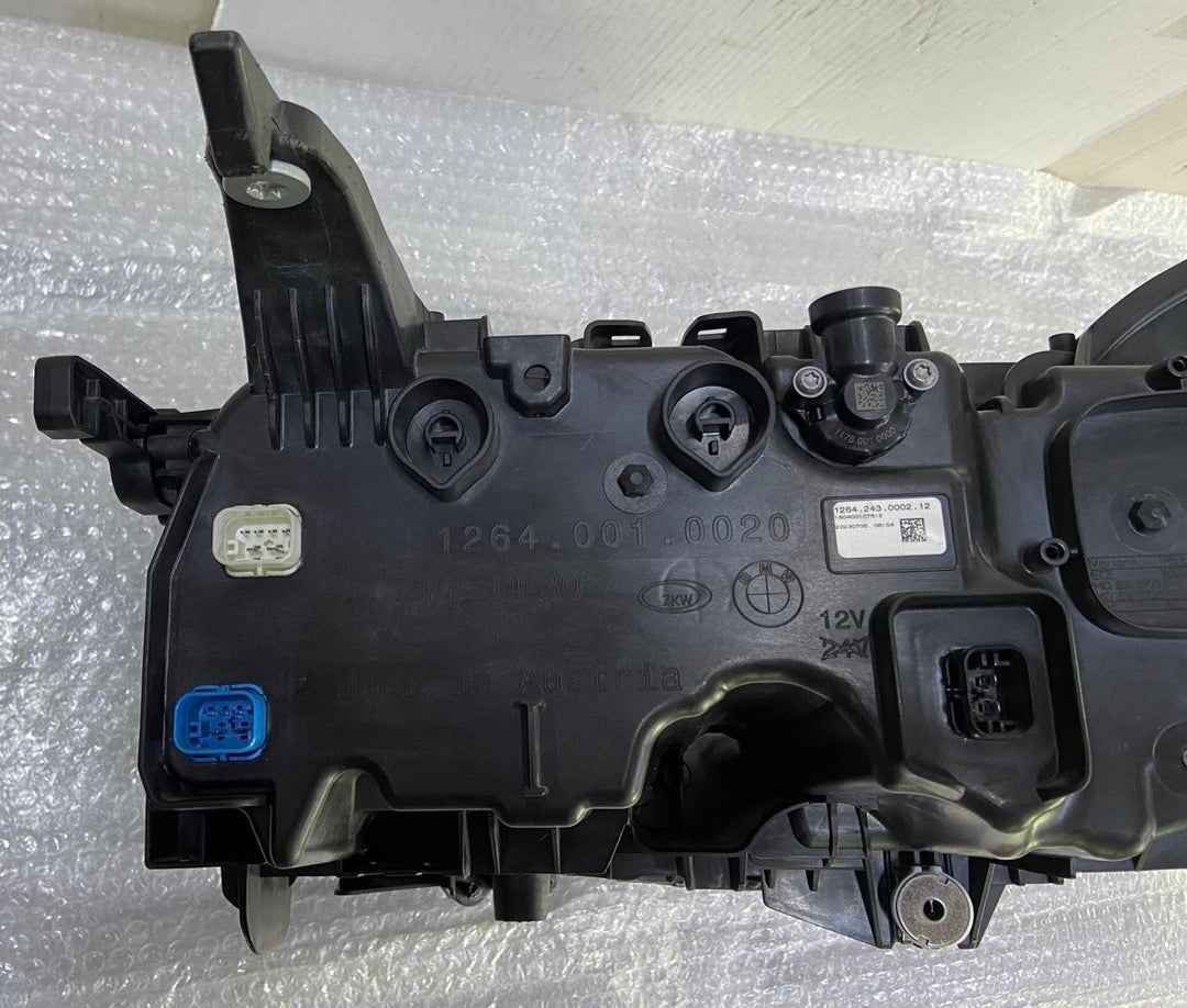 OEM BMW G70 7 SERIES Headlight LED Left Side Brand New ECE LHD 4A276F3 No module