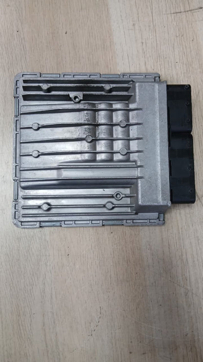 2007-2008 BMW 328i Engine Control Module MSV80 DME 7574544 3.0 E90 E60