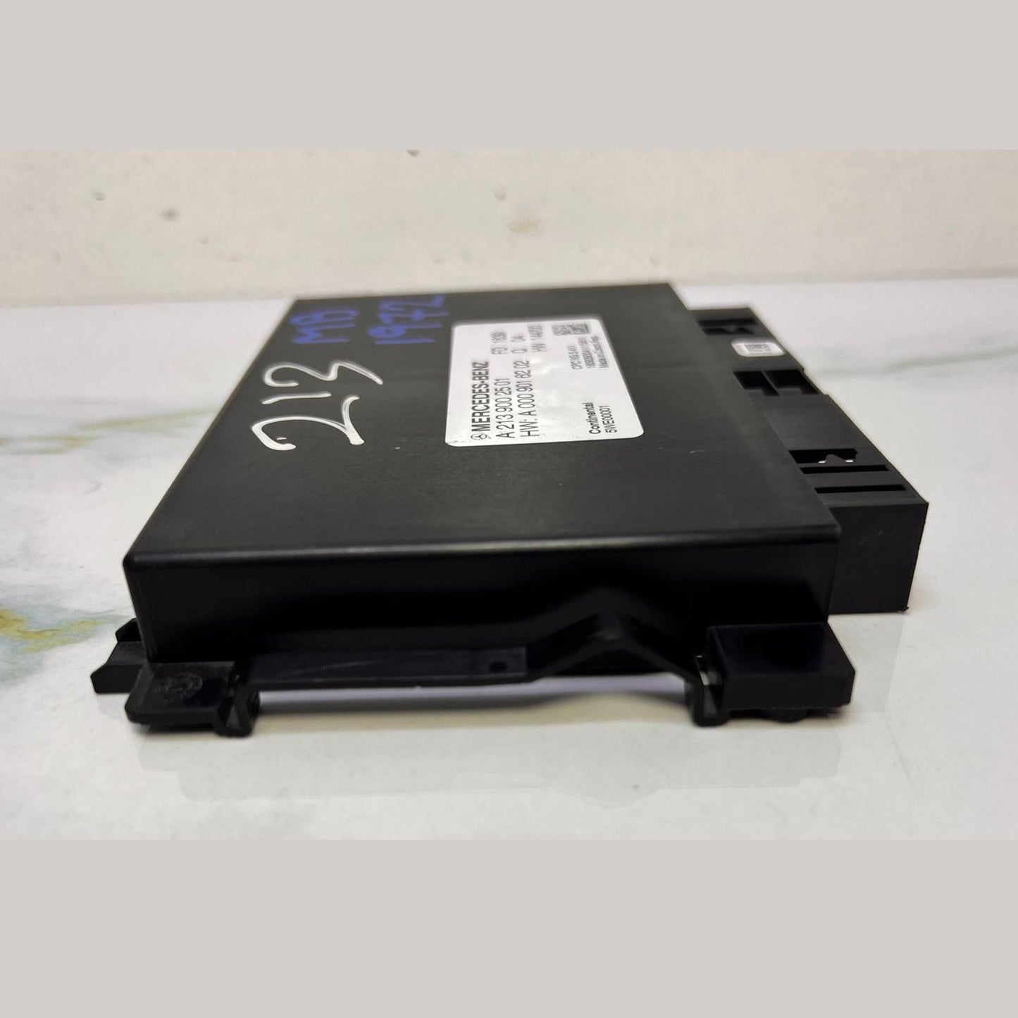 Mercedes-Benz Gearbox Transmission Control Module A 213 900 25 01 E Class W213
