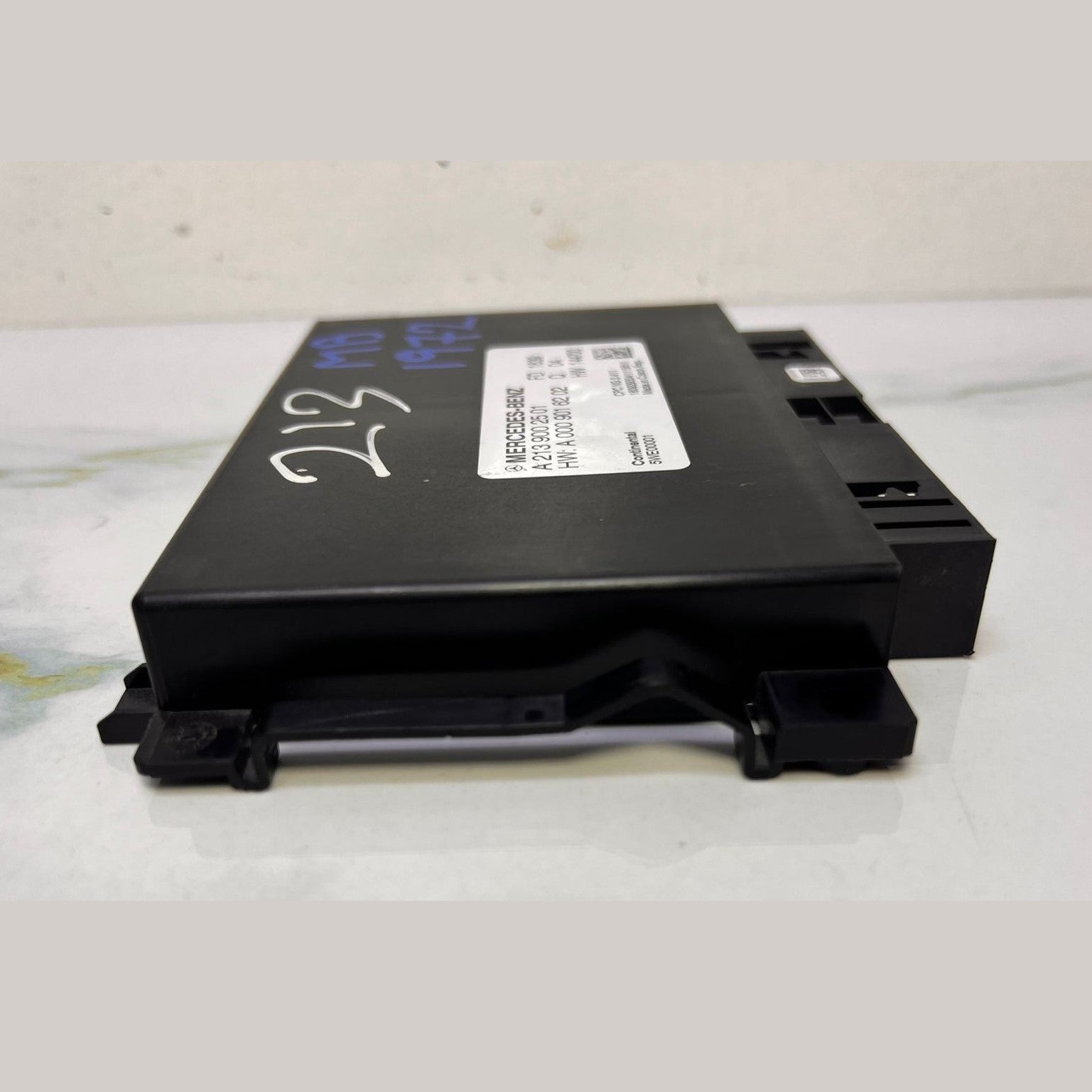 Mercedes-Benz Gearbox Transmission Control Module A 213 900 25 01 E Class W213