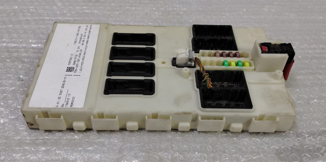 OEM BMW F22 F83 F33 M3 M4 Front Body Control Electric Module FEM 9387263