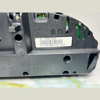 03-06 Mercedes-Benz W171 SLK Instrument Cluster Speedometer A171 5401147 OEM