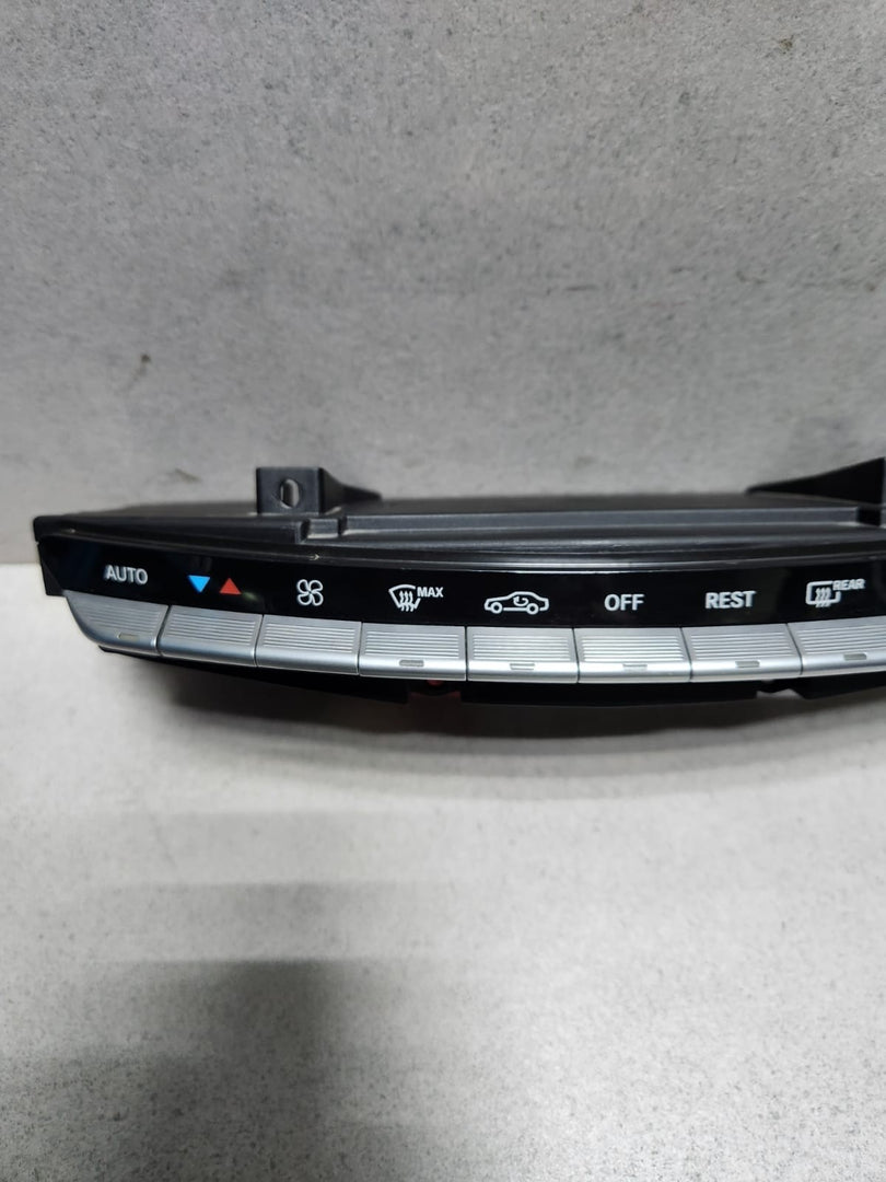 Mercedes Climate Control Panel A2219055200 