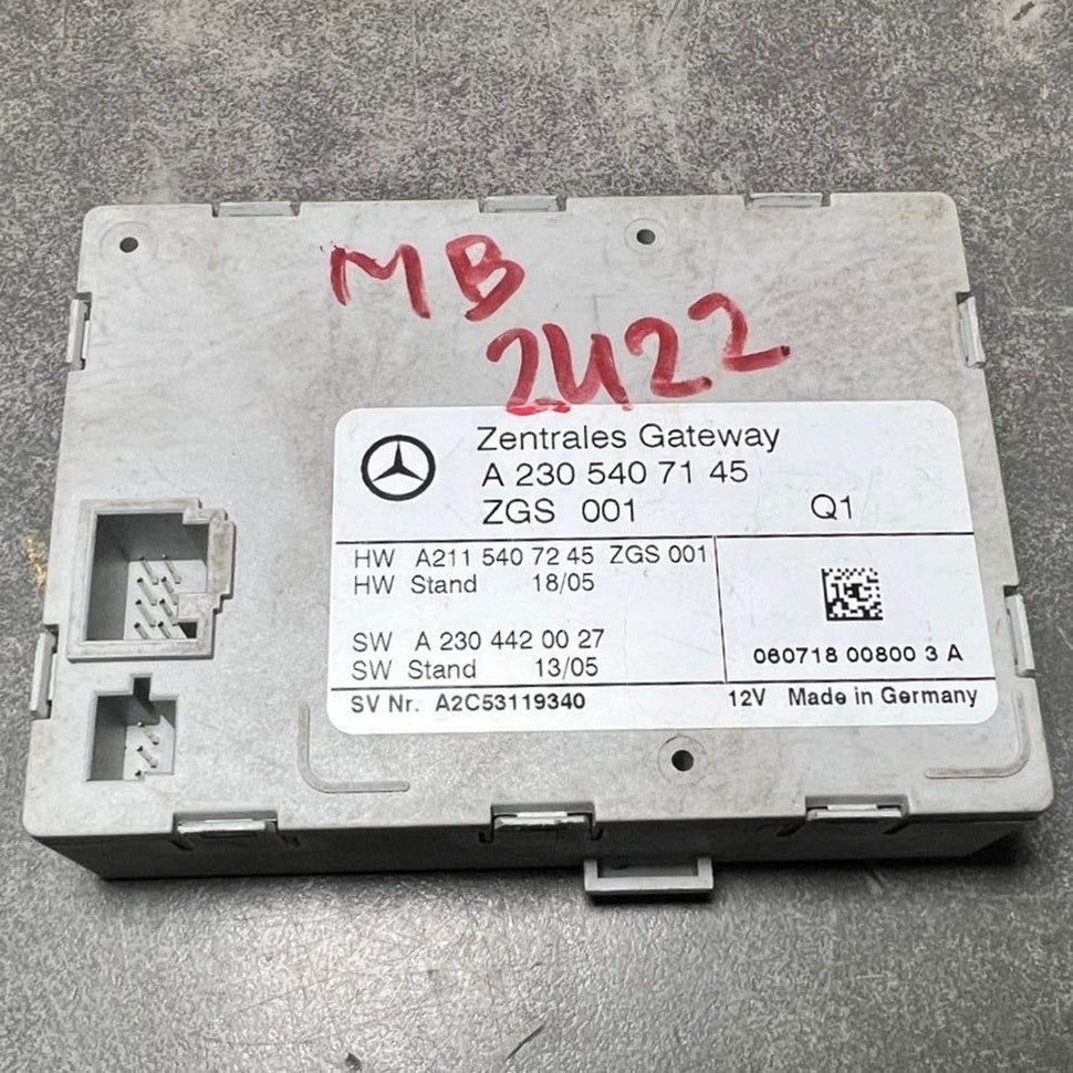 2001-2007 Mercedes-Benz W230 SL Central Gateway Control Module A230 5407145 OEM
