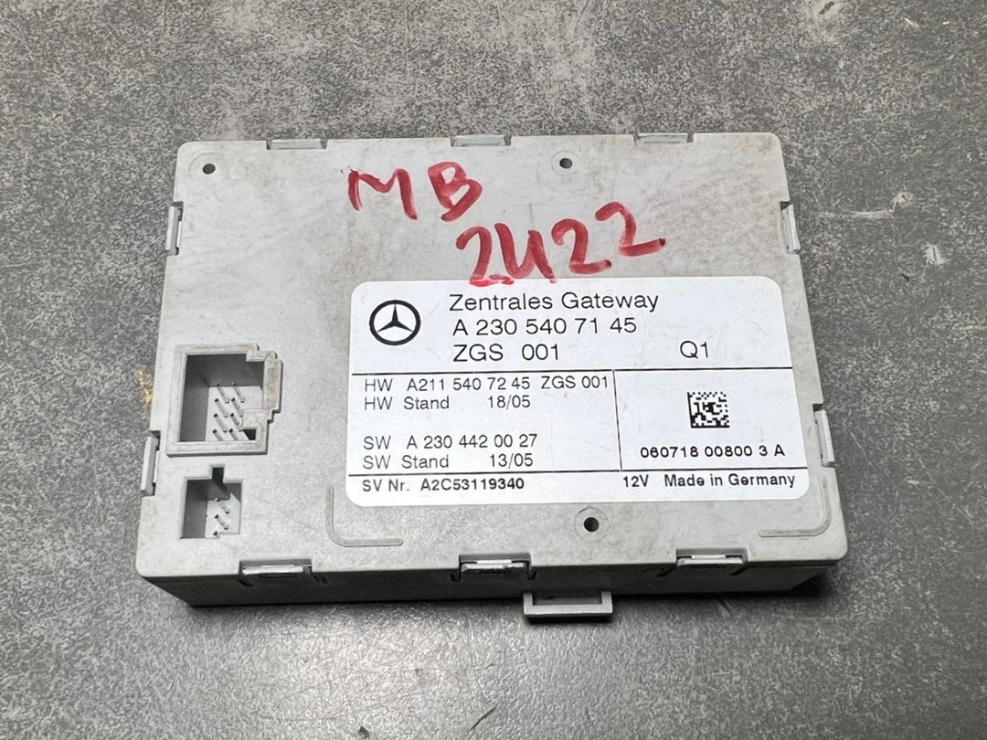 2001-2007 Mercedes-Benz W230 SL Central Gateway Control Module A230 5407145 OEM