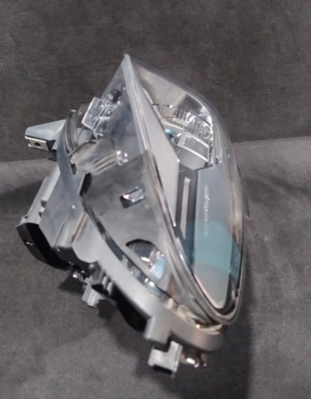 BMW 5 GT F07 2013GT LCI ADAPTIVE LED HEADLIGHT LEFT SIDE USED GENUINE -  7352469