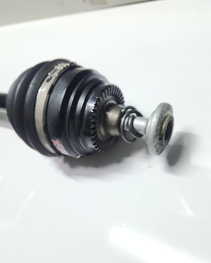 2020 BMW 5 Series Front Driveshaft 9884748 5 Series G30 G31 G38