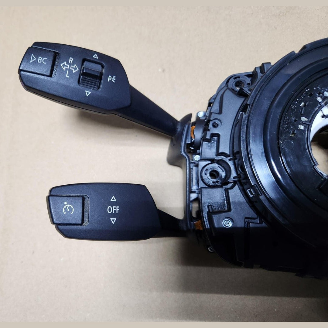 2006 BMW 325xi Switch Cluster Steering Column 9123051