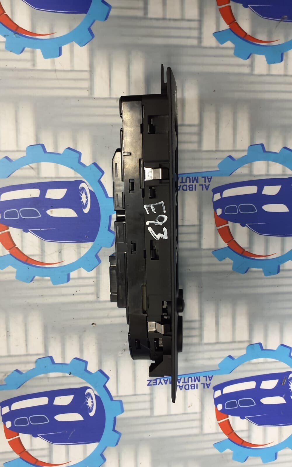 BMW E93 Z4 DRIVER SIDE WINDOW LIFTER SWITCH PANEL 9180317