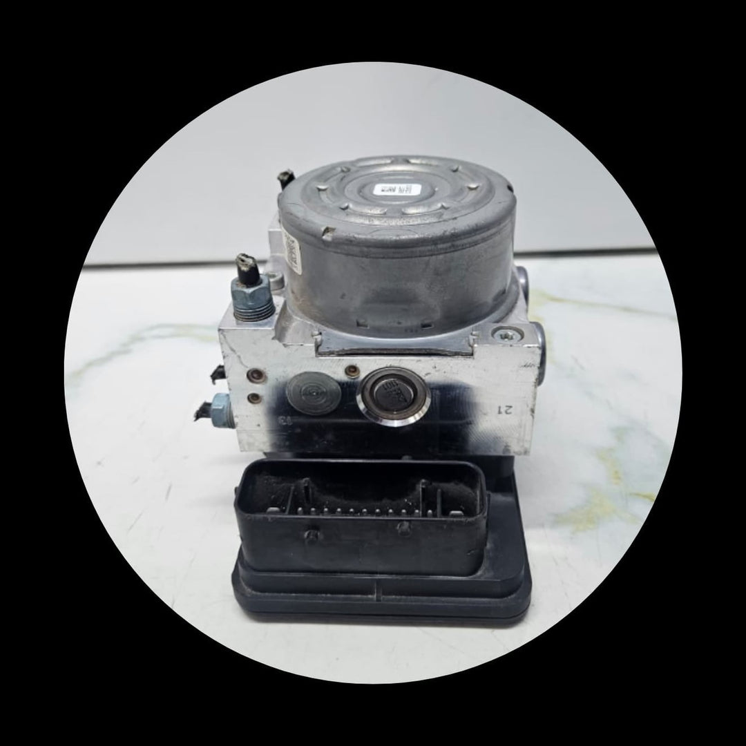 2012-2019 BMW 1 3 Series 114d 116d 118i 328i ABS Pump Module 6875814 OEM