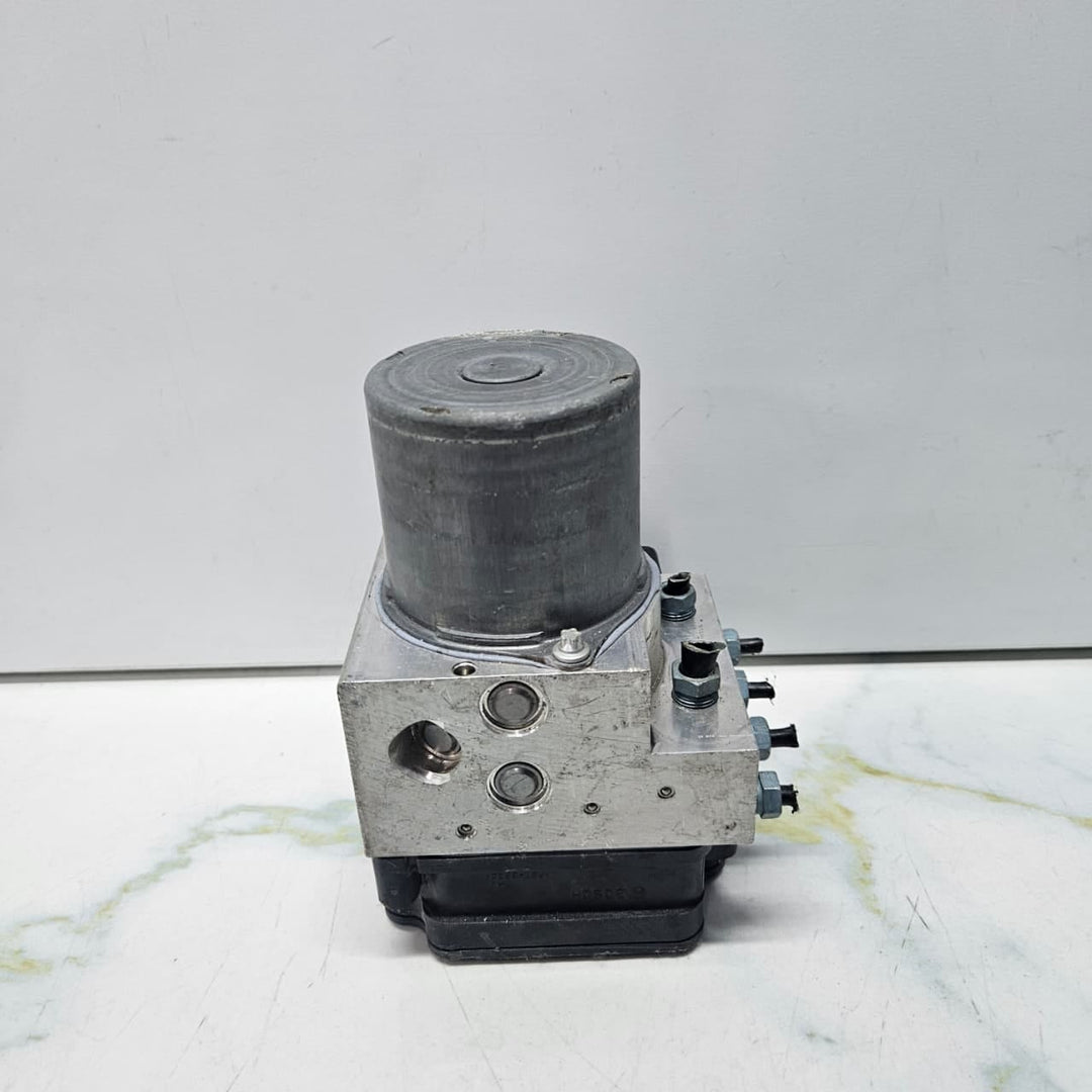 BMW F10 F11 F01 F06 ABS Hydraulic Pump Control Module 6868339 OEM