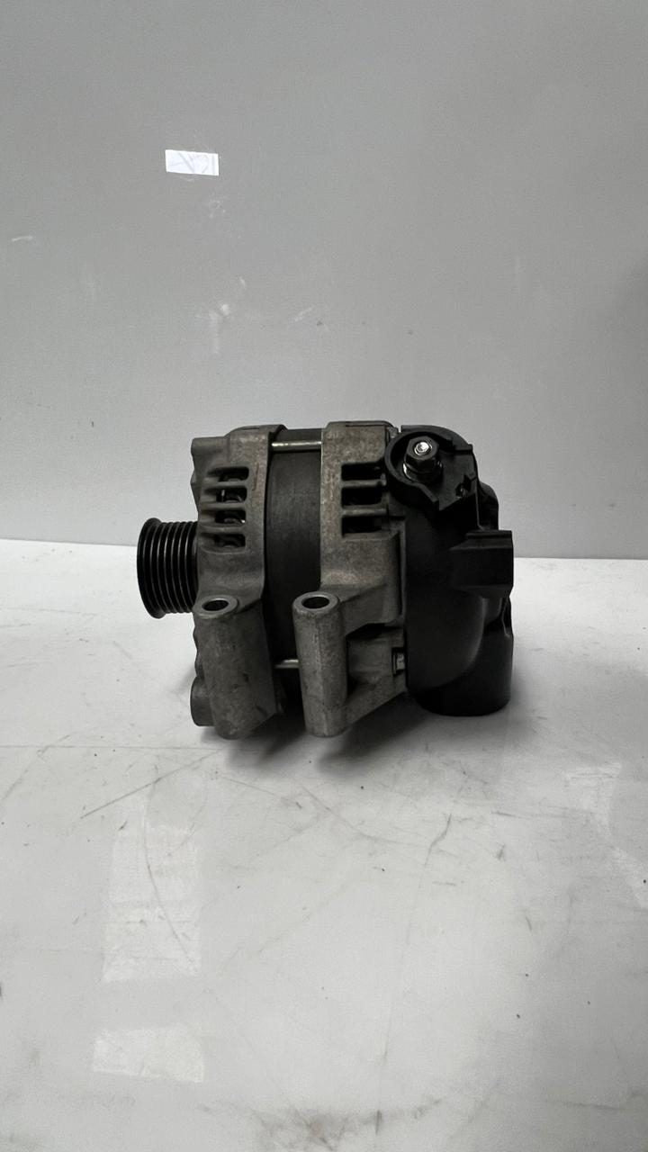 2010-2016 BMW M5 Alternator 7606628 M5 M6 F10 F06 and X6M F86 4.4 TWIN TURBO