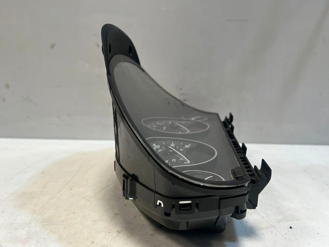 2018 BMW 328i 428I 430i Gran Coupe Instrument Cluster SPEEDOMETER 9379977 OEM