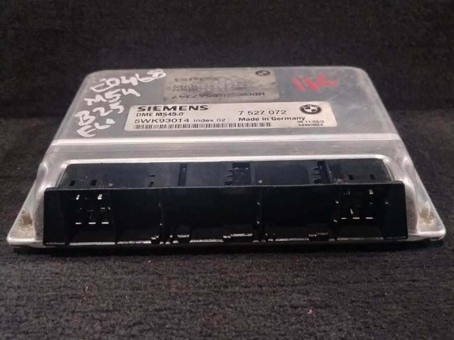 BMW 5 SERIES 530i E60 / E61 SEDAN x3 ENGINE CONTROL ONLY ECU MODULE ECM 7527072
