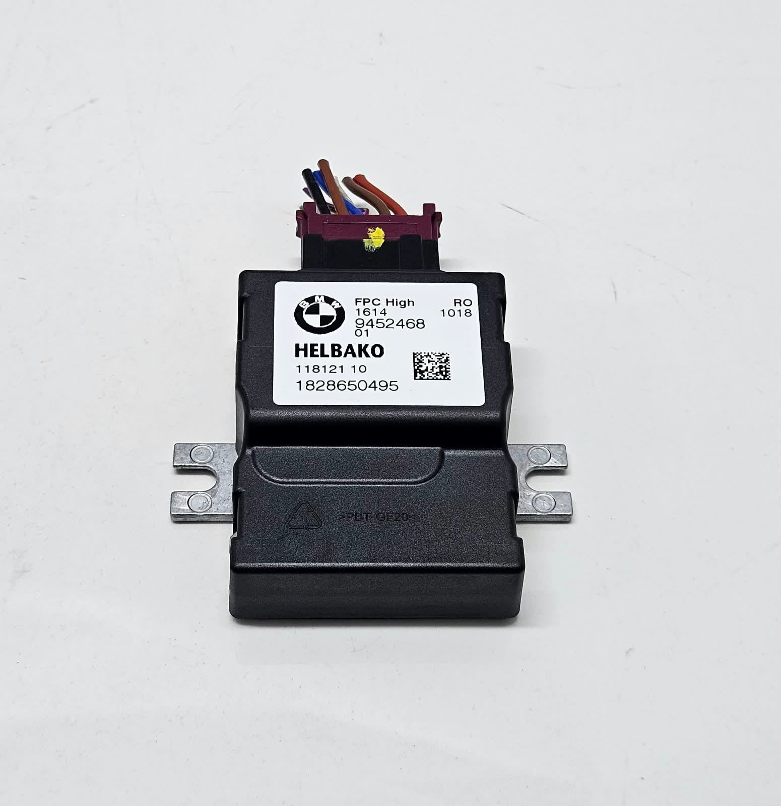 9452468-2019 BMW X5 G05 RHD Fuel Pump Control Module OEM
