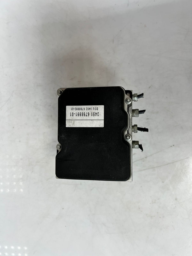 2010 BMW X1 E84 ABS Brake Pump Hydraulic DSC Module Braking Unit 6798991 OEM