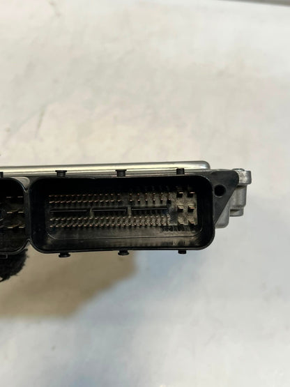 2009 BMW 3 Series E90 E92 E60 N46N Engine Control Unit ECU ONLY 7589705 OEM