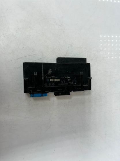 2011-2016 BMW 528i 535i 550i Fuse Junction Power Distribution BOX 9244389 OEM