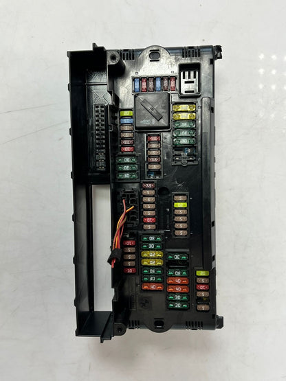 2011-2016 BMW 528i F10 F18 F07 F11 Front Power Distribution Fuse Box 9210861 OEM