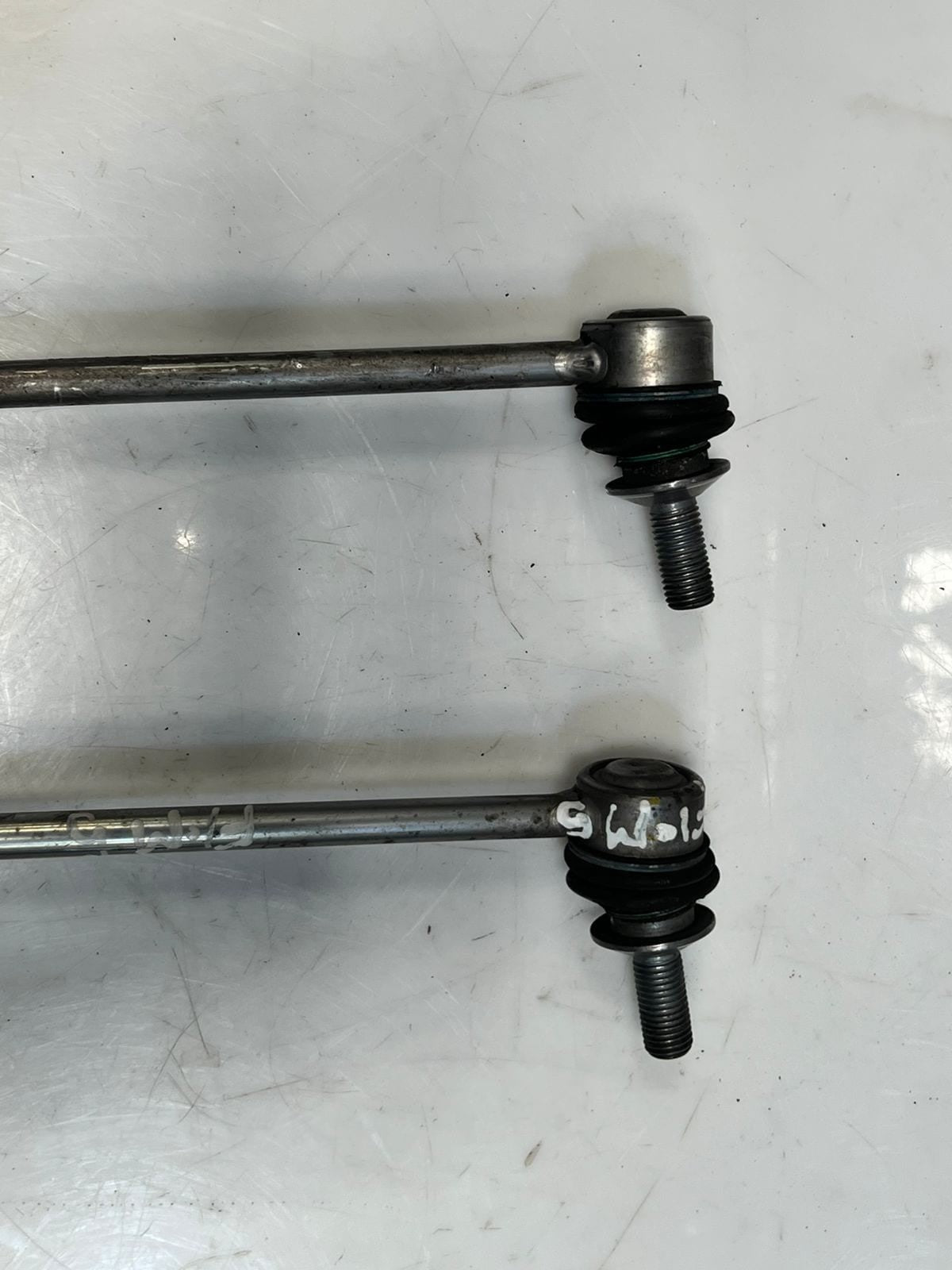 BMW M5 5 Series F10 F11 F06 F12 F13 Front SWING Stabilizer Sway Bar Link 7842579