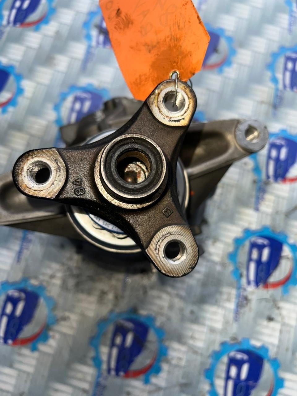 2012 BMW F06 F10 F12 F05 Rear Differential Gear Carrier 3.23 Ratio OEM 7584444