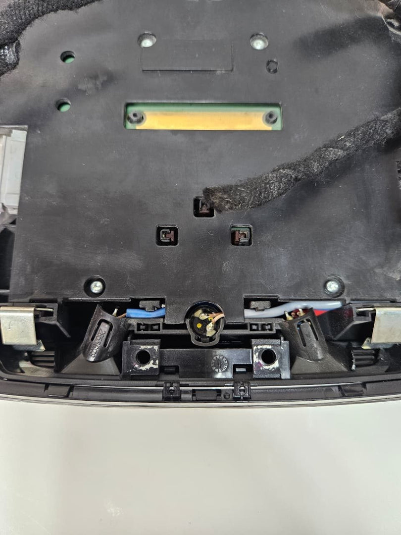 2021-2025 BMW M4 Roof Function Center Light 5A7C486