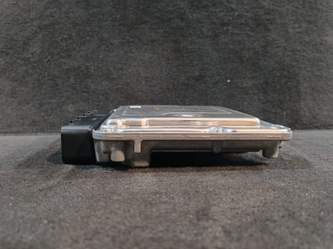 BMW 5 F10 F20 F25 F30 N47N ENGINE CONTROL UNIT ECU DDE Module - 8517862