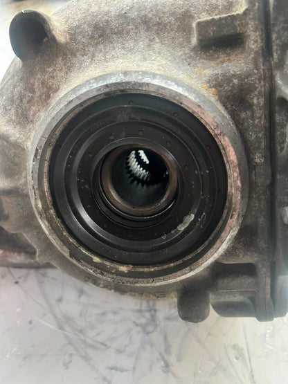 2010-2012 BMW 750Li Rear Differential 7577097 RATIO 3.46 4.4 V8