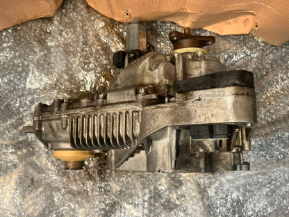 2008-2014 BMW X5 E70 N63 X6 E71 50iX DISTRIBUTOR Transfer Case 7574778 OEM