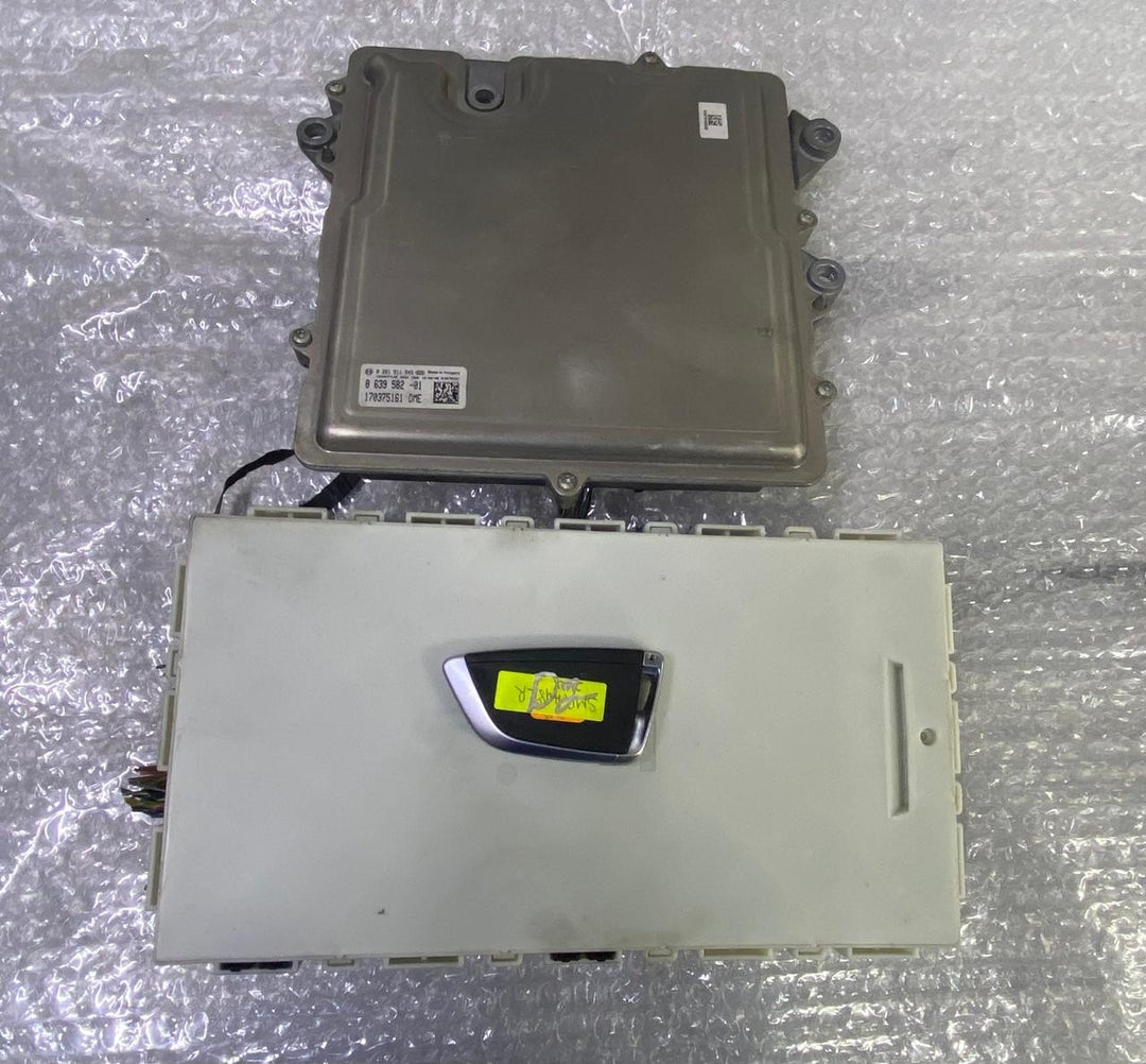 OEM BMW X5 F15 N55 ENGINE CONTROL UNIT DME ECU SET 8639582 BOSCH
