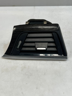 BMW 4' F30, F31, F80 Dashboard Air Vent Grille Right 9231995 OEM