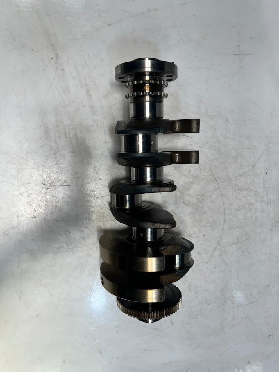 BMW B38 / B38B15A - 1.5L F20 F21 F22 F30 F31 F32 F48 Crankshaft 7642032 OEM