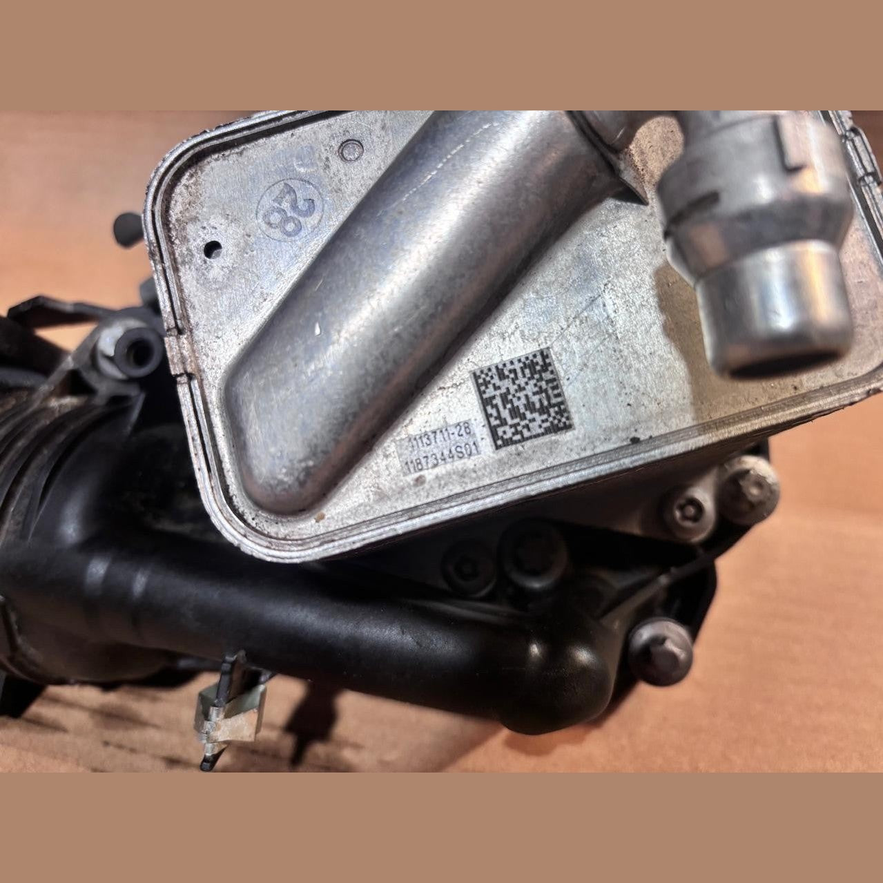 GENUINE BMW F44 218i 8649177 Oil Filter Housing Oil Cooler Oil Filter GENUINE