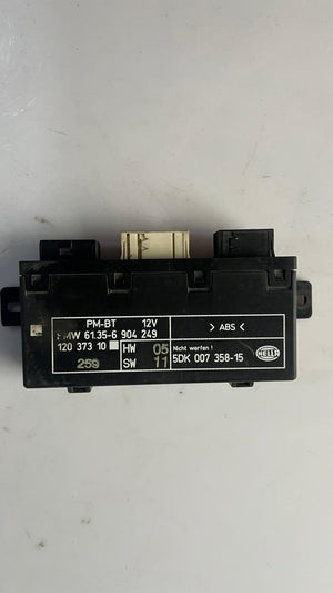 2001-2003 BMW 525i Door Mirror Control Module 6904249 E39 525i 528i 530i E38