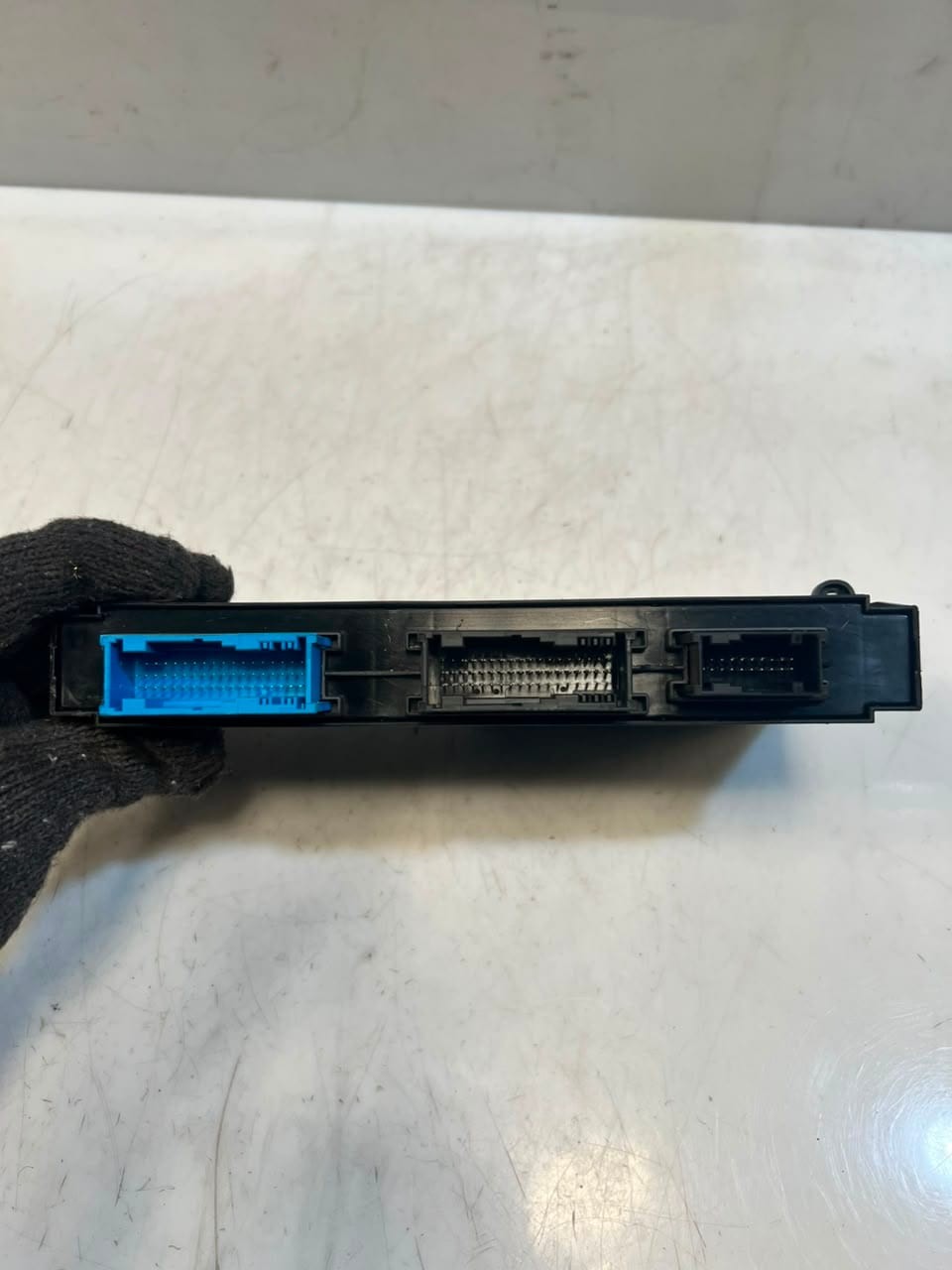 2010-2017 BMW X3 F25 Comfort Control Unit Body Module Junction Box 9267537