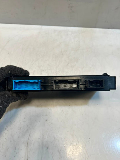 2010-2017 BMW X3 F25 Comfort Control Unit Body Module Junction Box 9267537