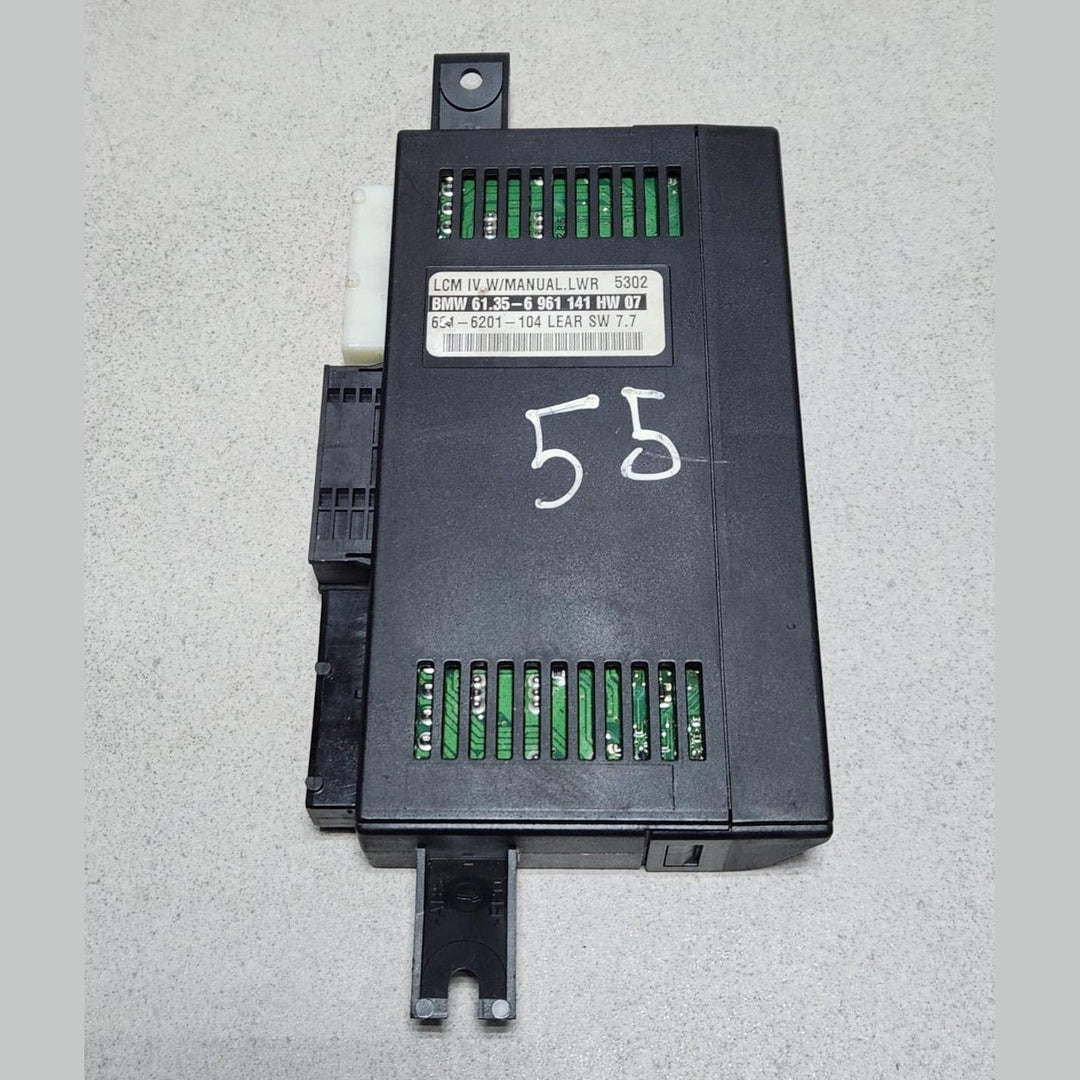 2000-2003 BMW M5 Lighting Control Module 6961141 E38 E39 E53 X5 M5