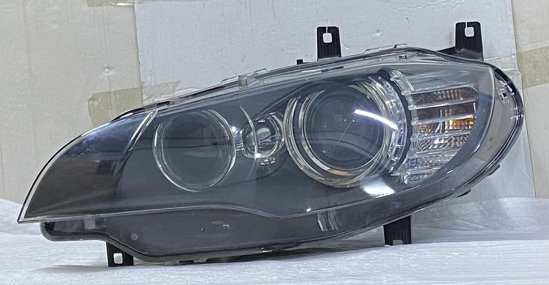 OEM BMW X6 E71 Front Headlight Xenon ECE Left Side 7271359 Without module