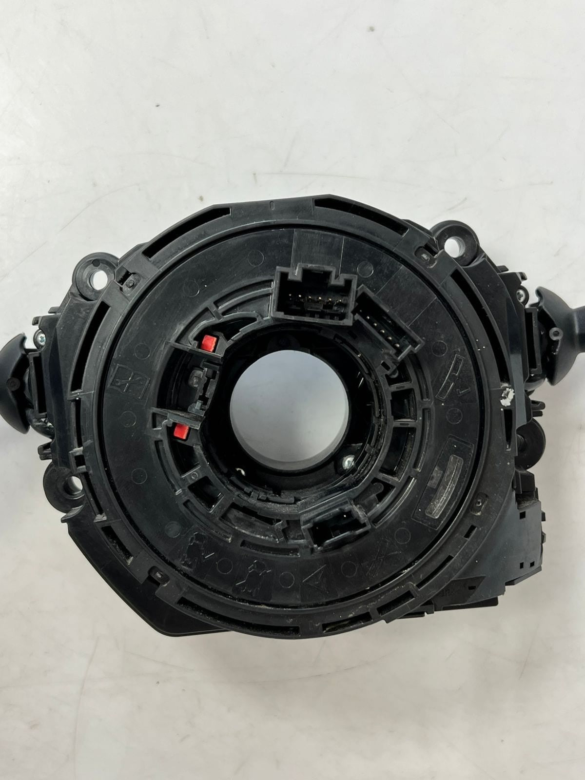 11-18 BMW X3 F15 F25 F48 Steering Column Clock Spring Switch Assembly 9330569 
