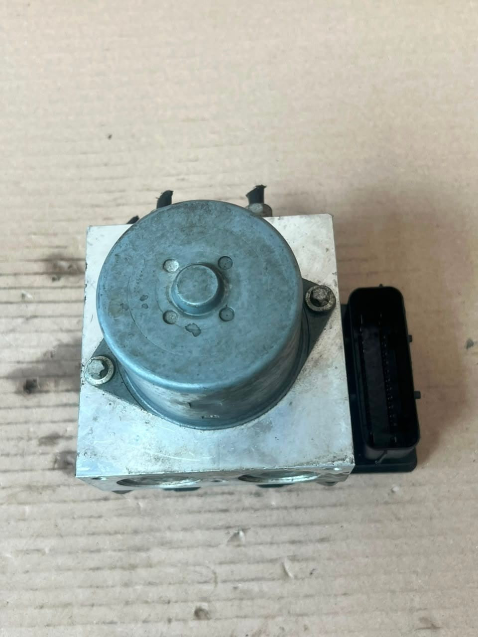 2011-2016 Mini Cooper R55 R56 R60 R61 R56 Countryman ABS Pump Module 9813345