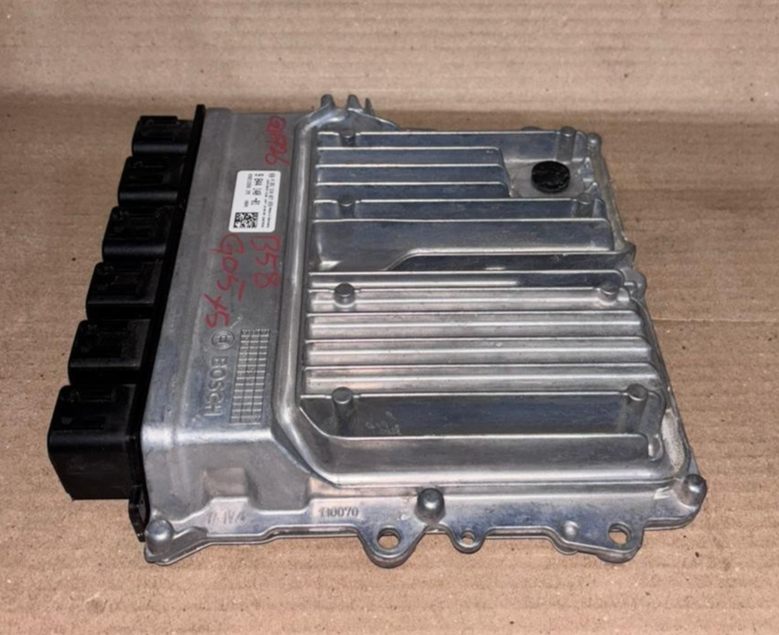 BMW G05 B58  ENGINE CONTROL UNIT ECU ONLY DME OEM  - 9844140