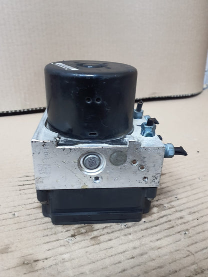 2013 BMW 3' 1' 2 Series F30 F80 F20 328i ABS Pump Module 34516862246 OEM