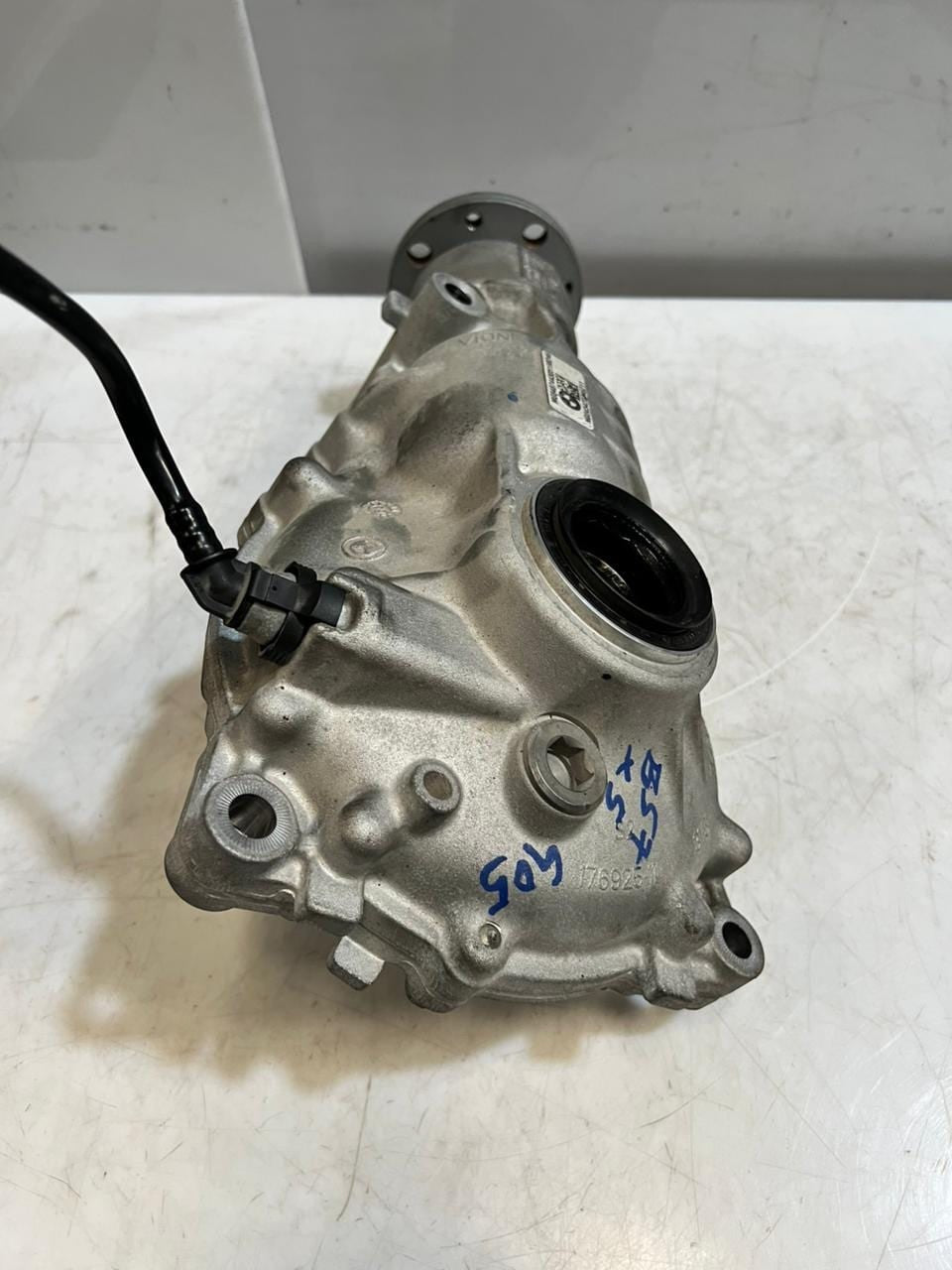 2017-2023 BMW X5 B57 G05 G06 F97 F98 Front Differential 8487443 RATIO 3.154 OEM