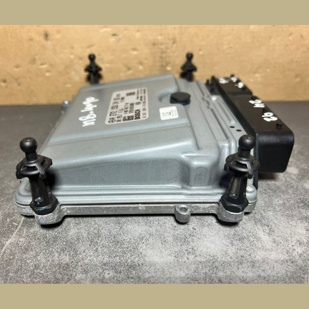 08-12 Mercedes W212 E-Class Engine Control Module Unit ECM ECU A272 1532492 OEM
