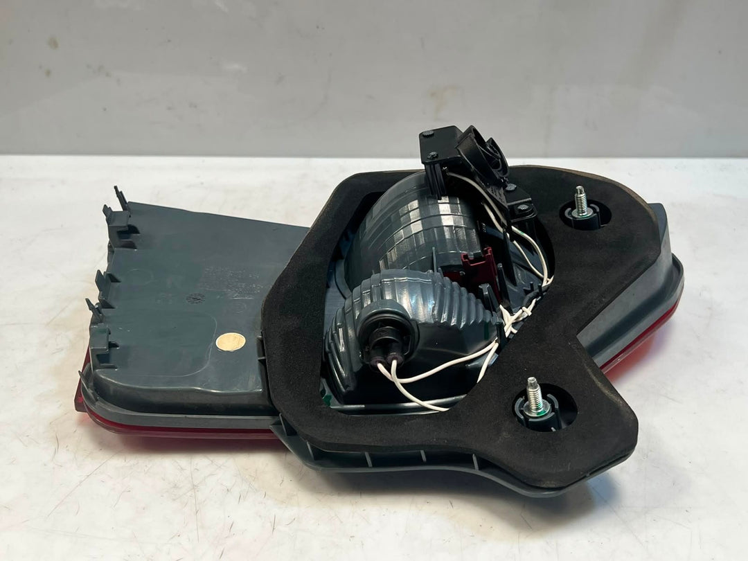 2010-2013 BMW 535i 5 Series F07 GT REAR Tail Light SET 7199638 7199637 OEM