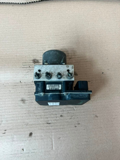 2000-2006 BMW X5 E53 Abs Pump And Control Module 6773012 OEM
