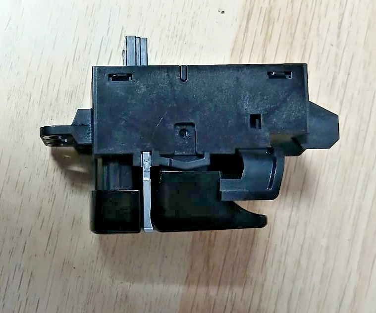 BMW G30 F30 SWITCH, PARKING BRAKE/AUTO-HOLD 5A72FE4