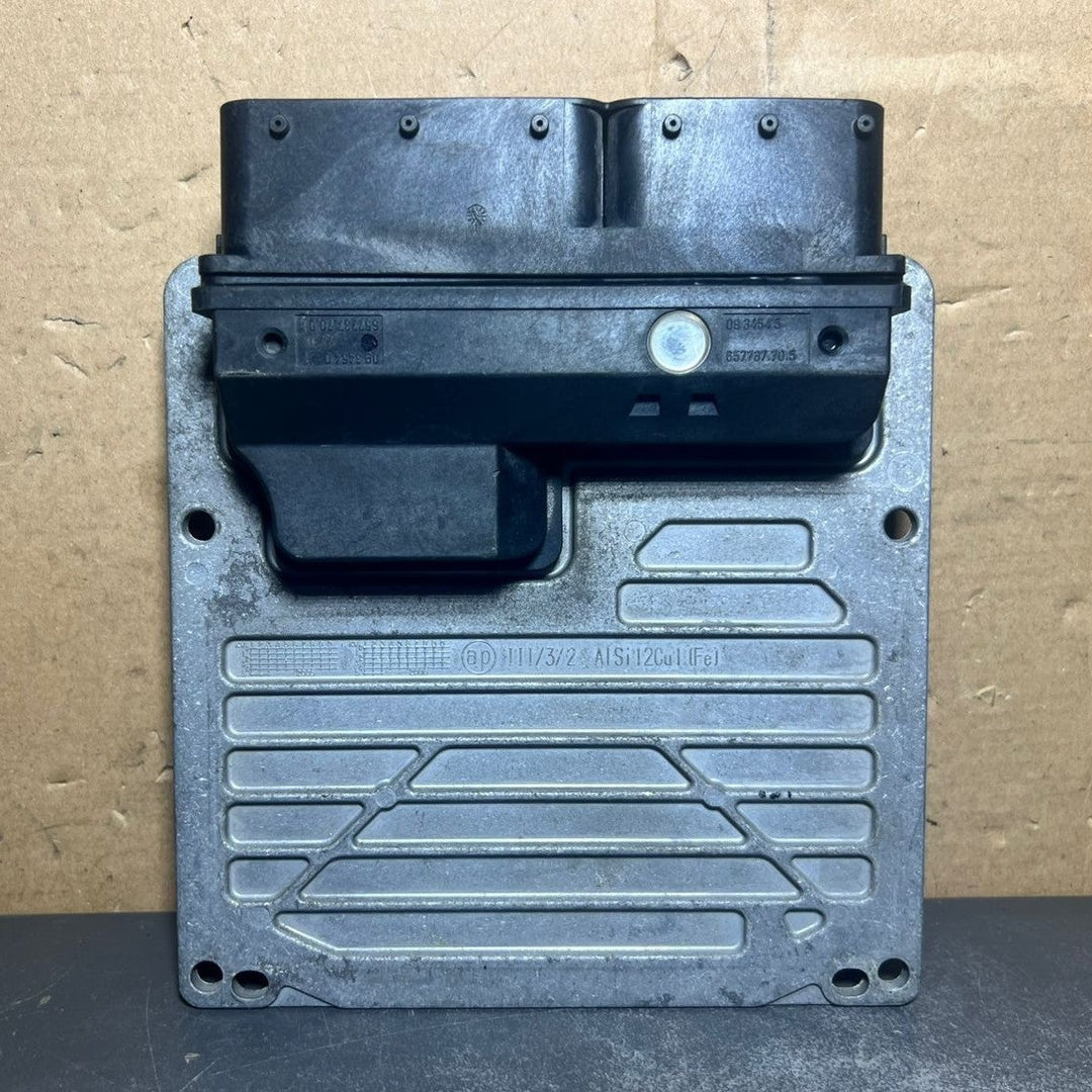 03-06 Mercedes W203 C-Class Engine Control Module Unit ECM ECU A271 0102545 OEM