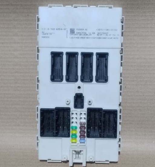 BMMW 420i F32 2013 ENGINE CONTROL ECU UNIT SET DME 8626172