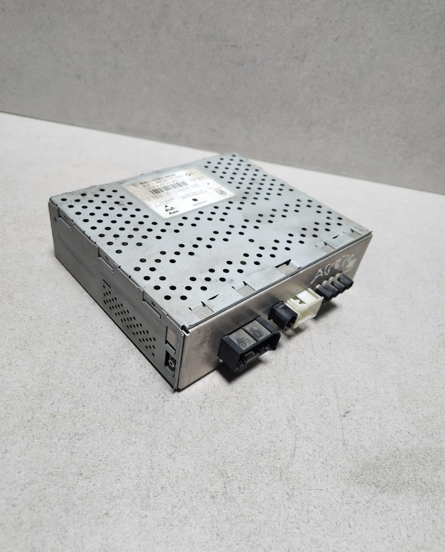 2011-2014 Mercedes-Benz C180 Digital Radio Tv Tuner A2129000017 W212 and C-Class